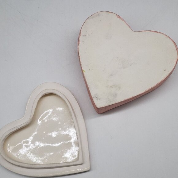 Hand Painted Heart Shaped Ceramic Trinket Box With Cactus & Flowers Design - Picture 3 of 9